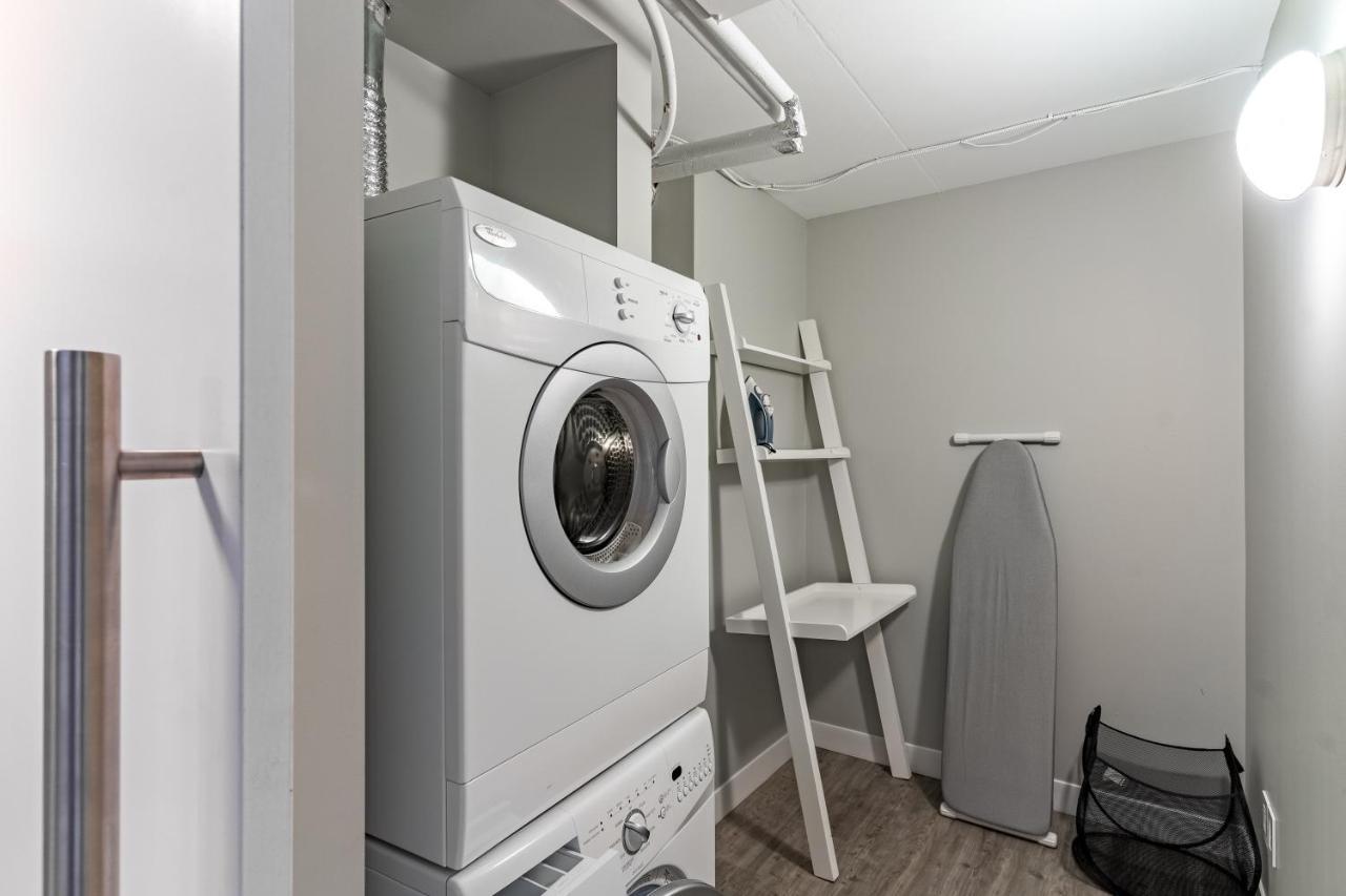 Fort Garry Place Furnished Suites Winnipeg Eksteriør billede